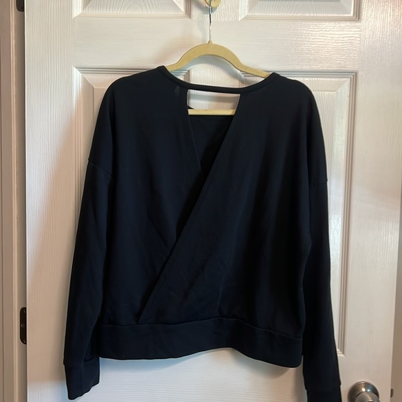 Women’s Nike open cross back top size xl - Picture 7 of 10